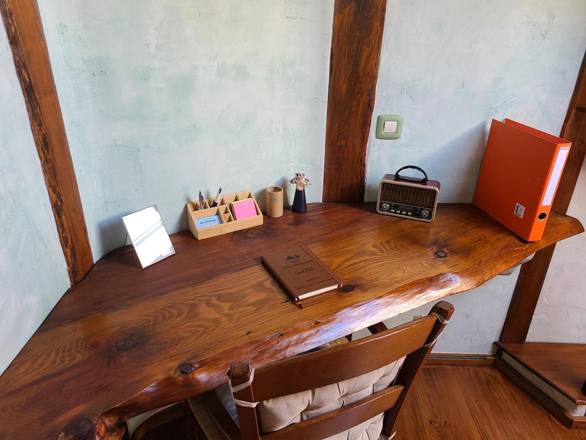 - - - - -Les Colombages - - - - Chambre D'Hotes-Gite- Classement Gite 3 Etoiles 米尔普瓦 外观 照片