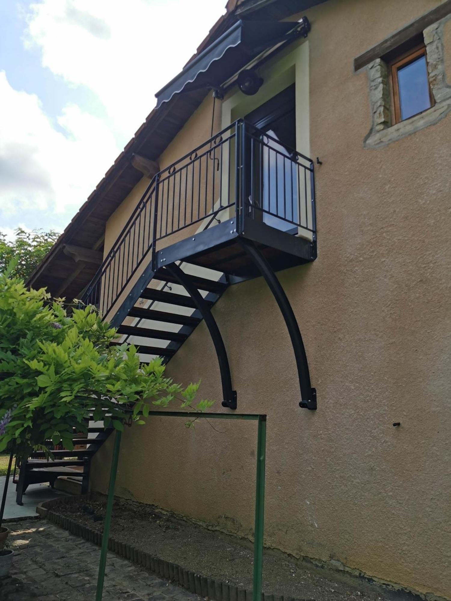 - - - - -Les Colombages - - - - Chambre D'Hotes-Gite- Classement Gite 3 Etoiles 米尔普瓦 外观 照片